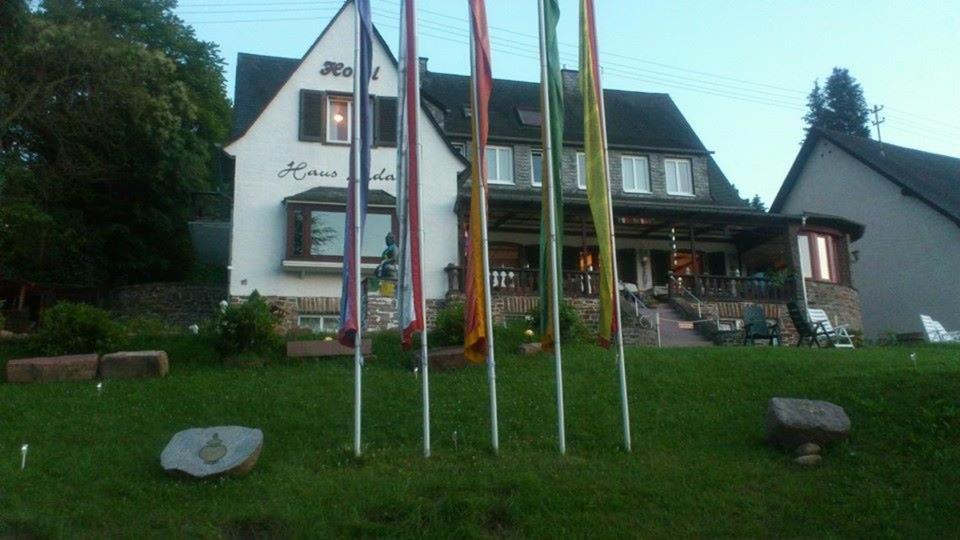 Haus Adams - Das Wohlfuehl Gaestehaus 보파르트 외부 사진